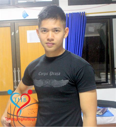 TAMBAYANG HOT BOYS: JAKOL .